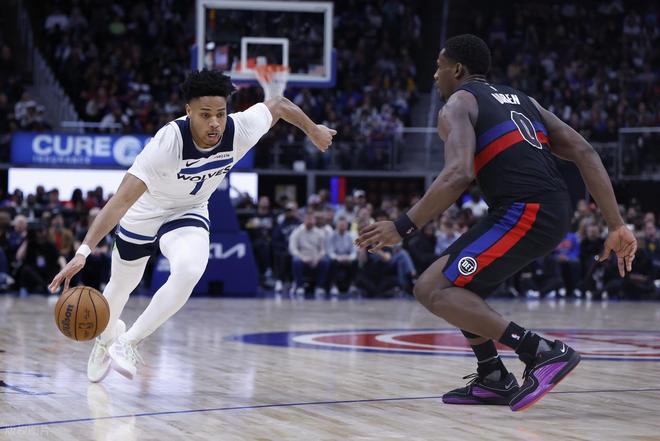 哈登末节6分2助攻力压众星创生涯17年季后赛纪录