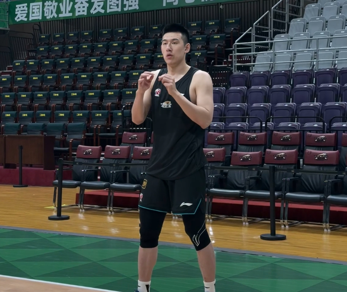 辽宁冲击前八关键战 付豪复出迎战浙江强强对话