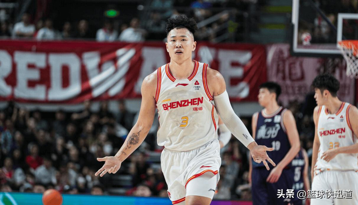贺希宁力压群雄获常规赛MVP 李弘权入选最佳阵容
